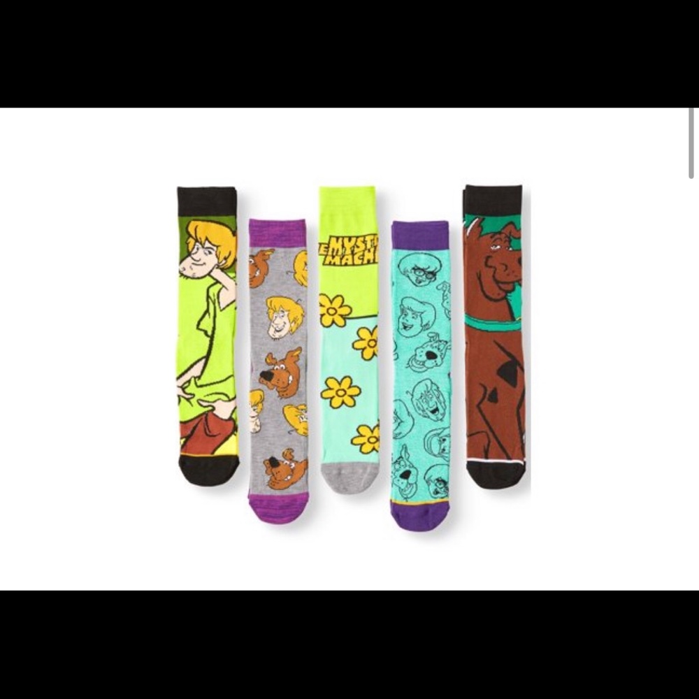 SOLD 🐝Brand new Scooby Doo casual crew socks, 5